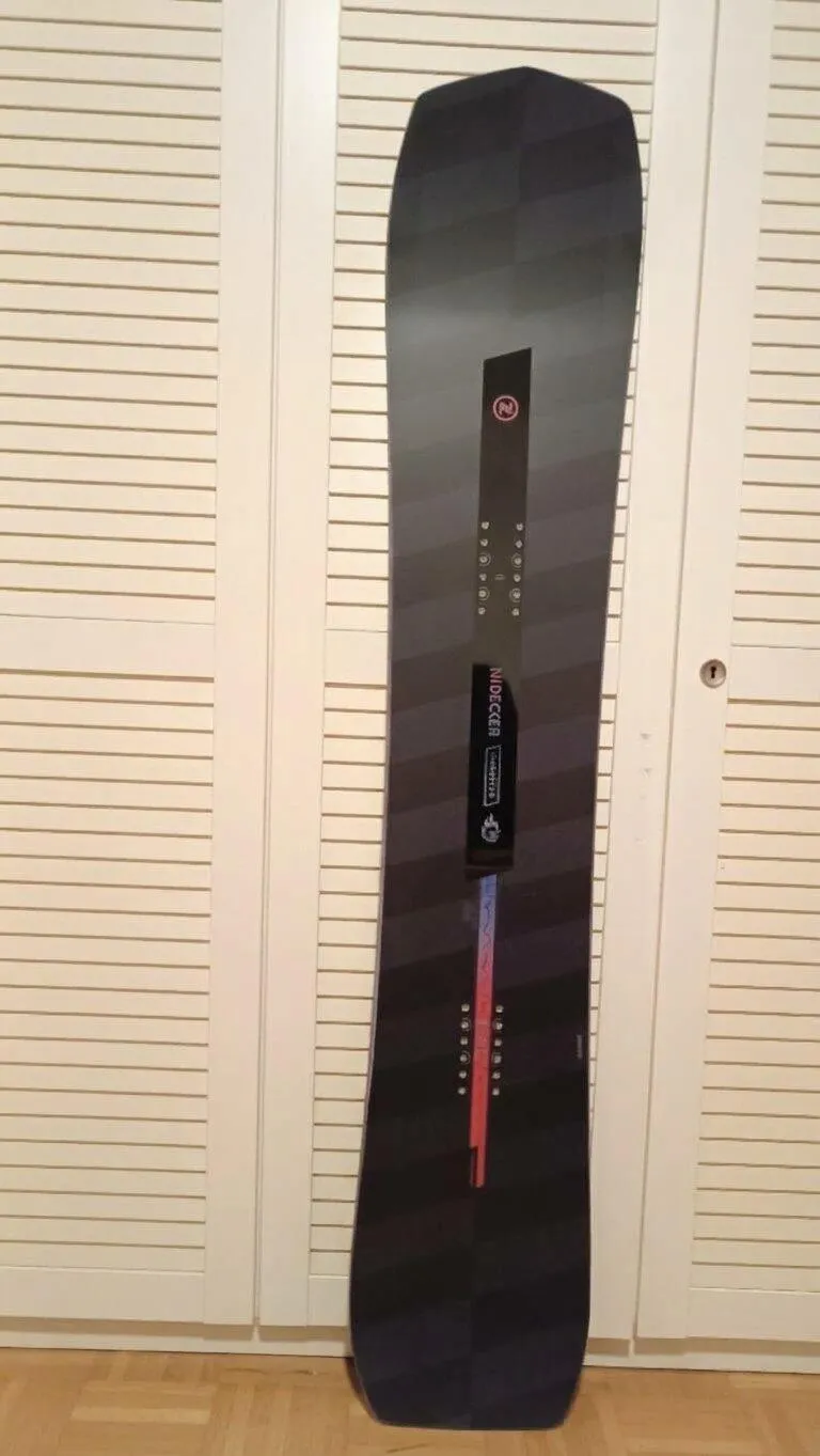 Niedecker Thruster 2026 snowboard all-mountain