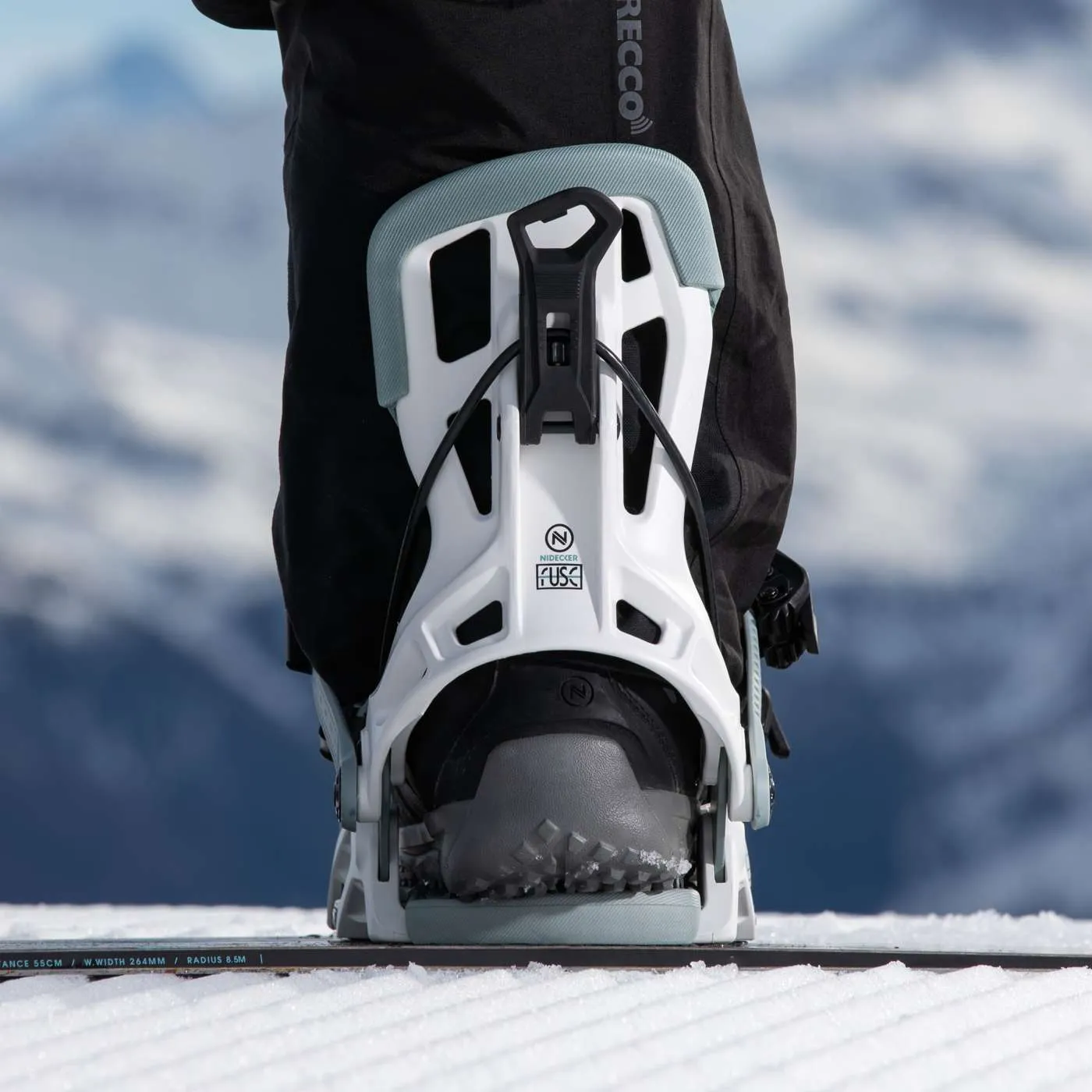 Flow Fuse fixations snowboard entrée rapide