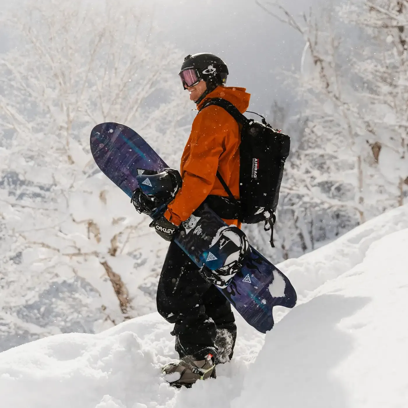 Niedecker Beta APX snowboard backcountry