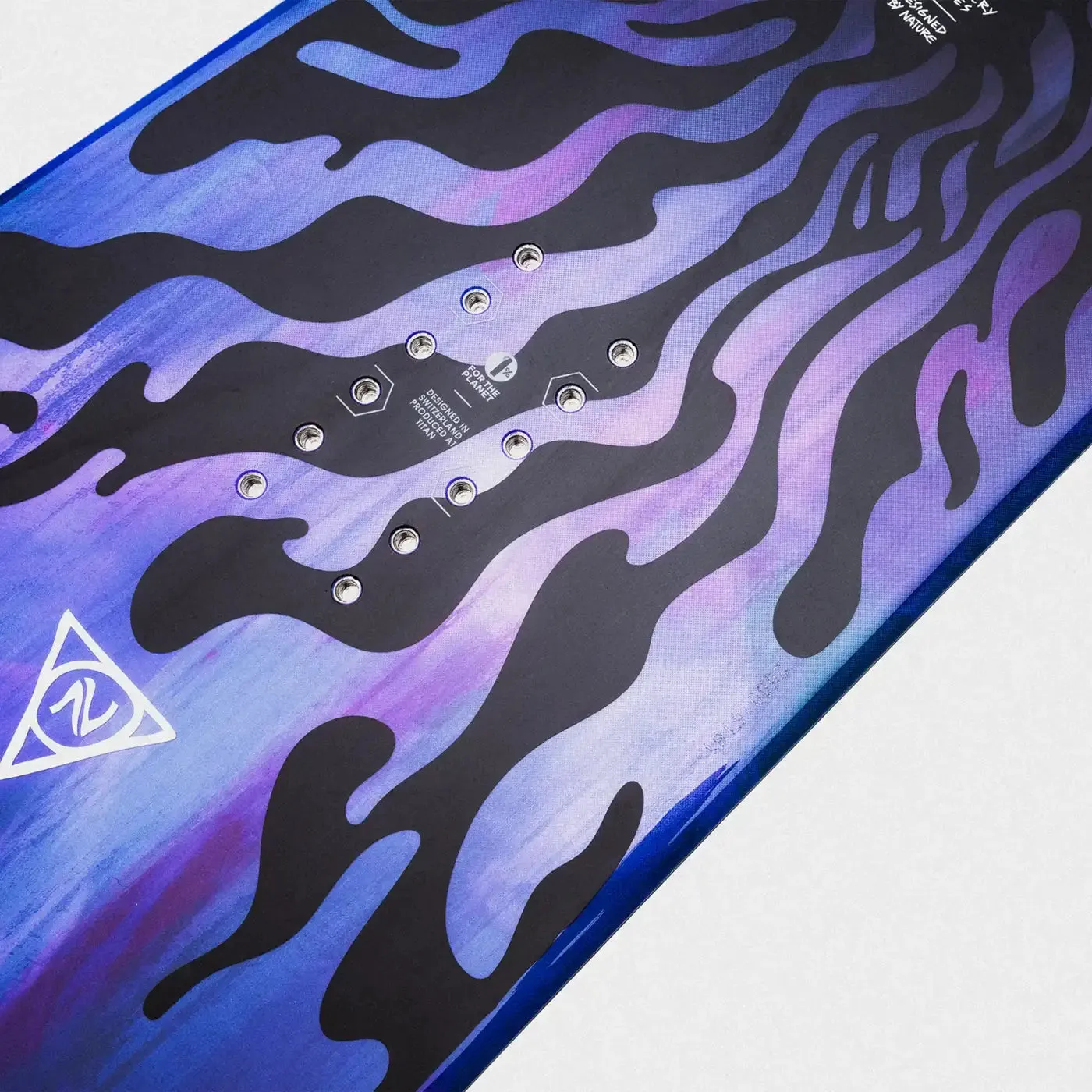 Niedecker Beta APX snowboard backcountry