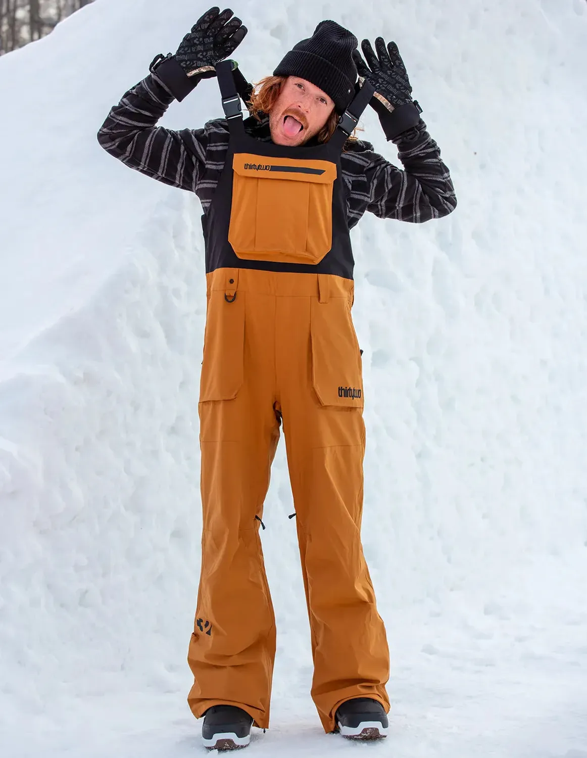 Thirtytwo Basement Bib salopette snowboard loose 15K