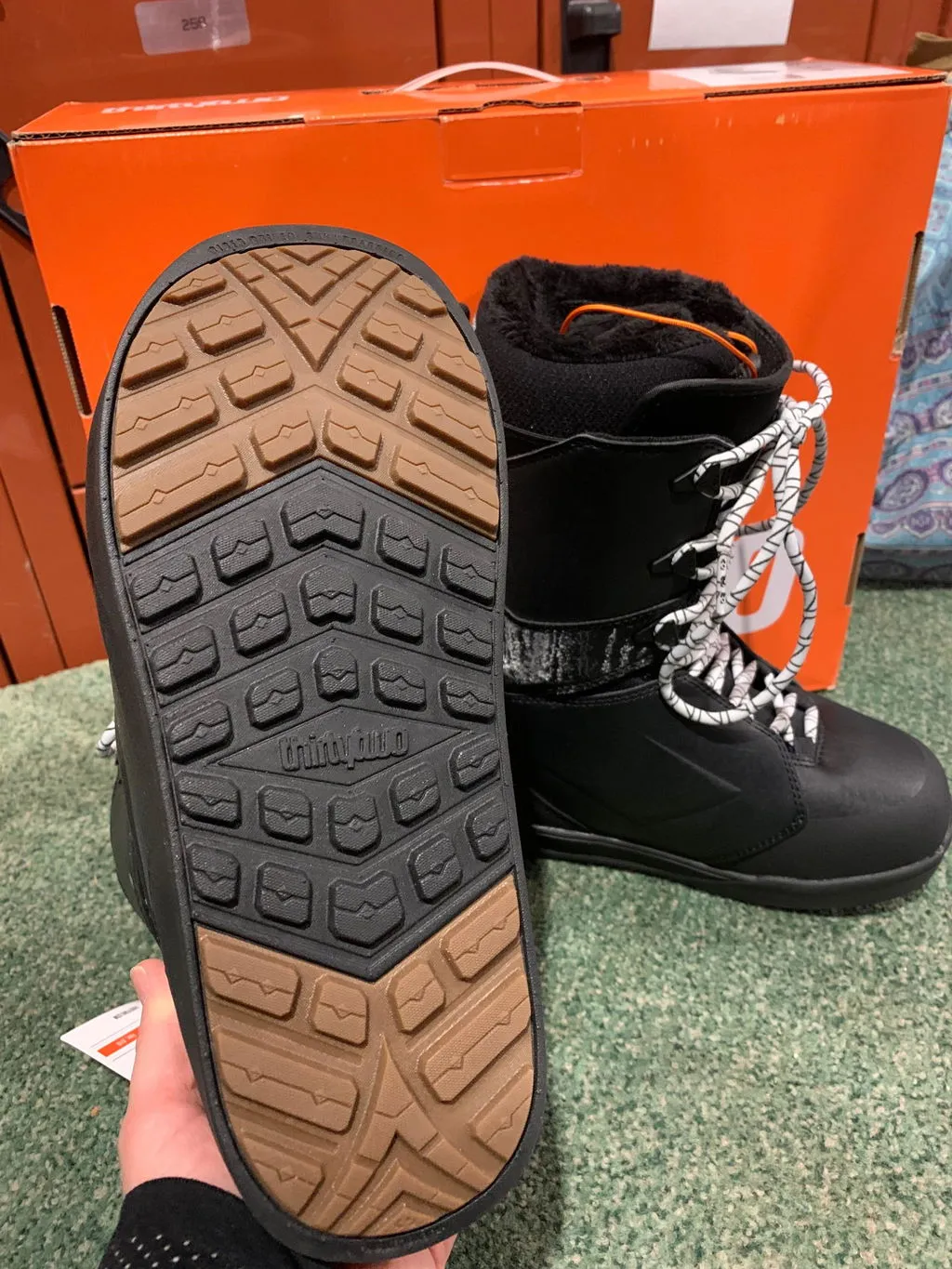 Thirtytwo Lashed Women's boots snowboard femme noir blanc