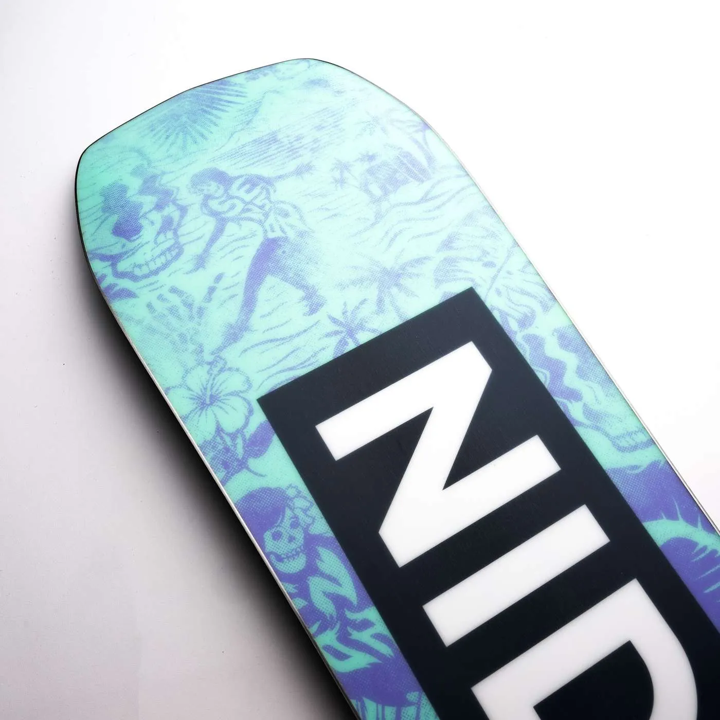 Niedecker Sensor 2025 snowboard