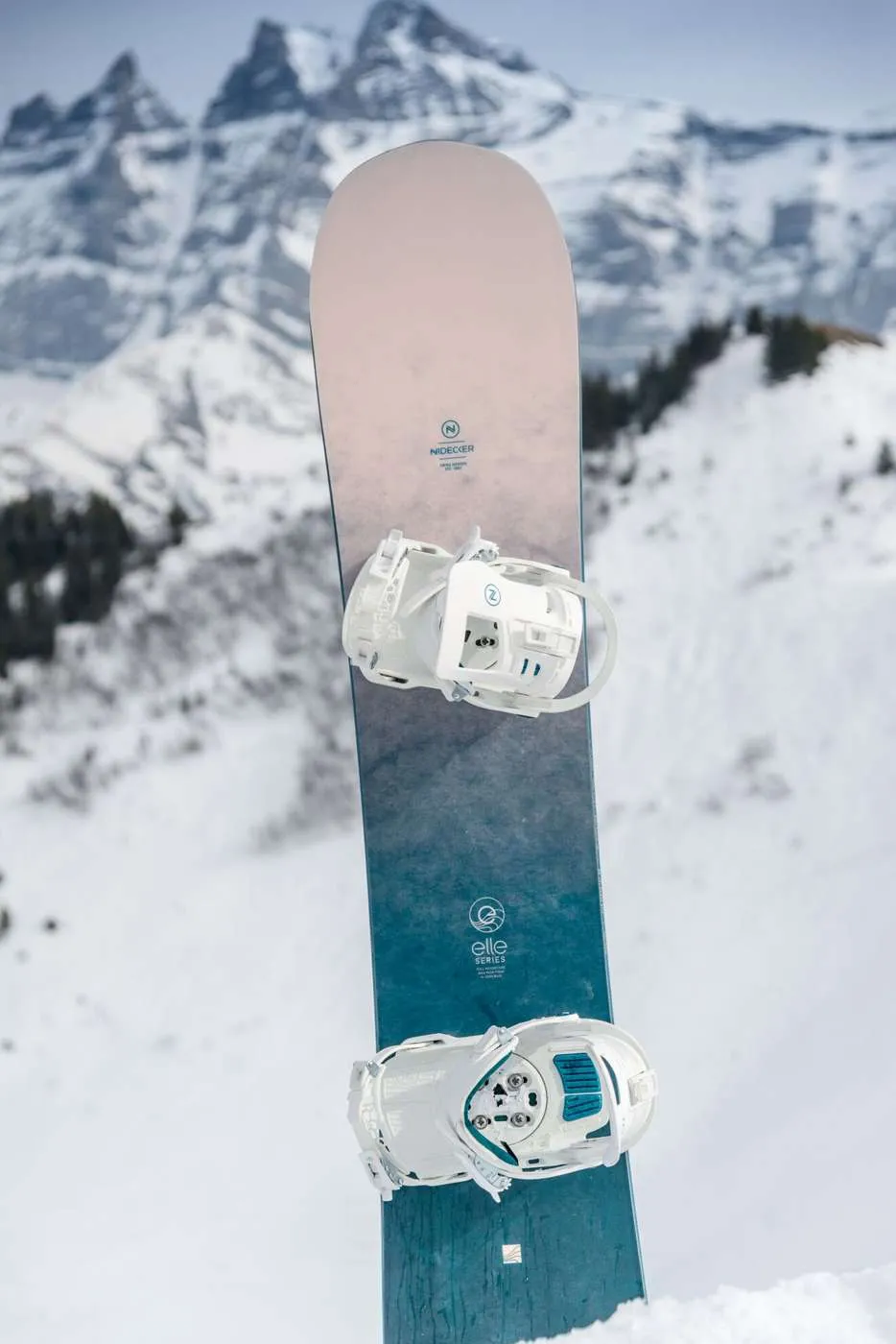 Niedecker Muon-W 2023 fixation snowboard confort