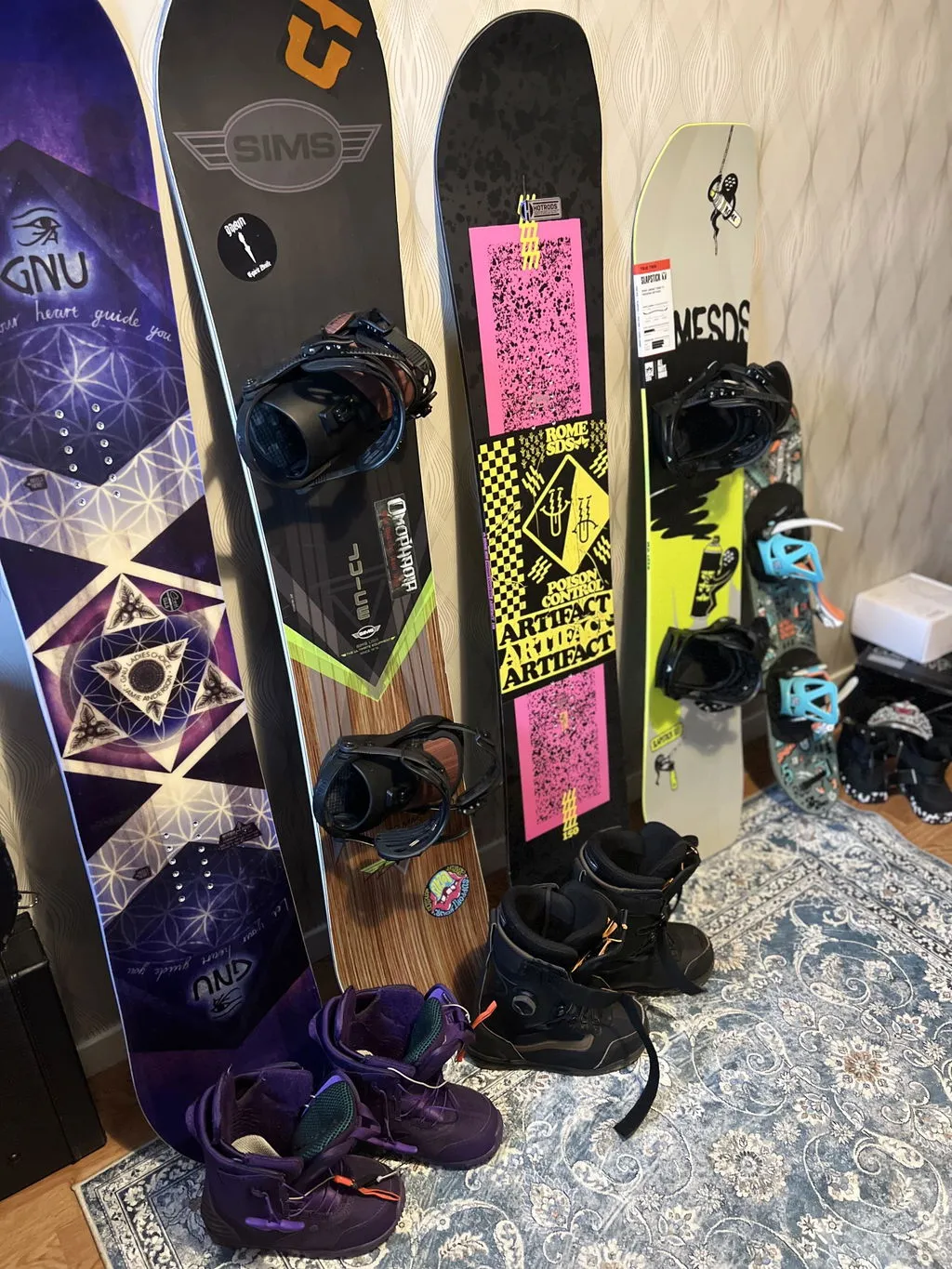 Rome SDS Slapstick snowboard junior true twin