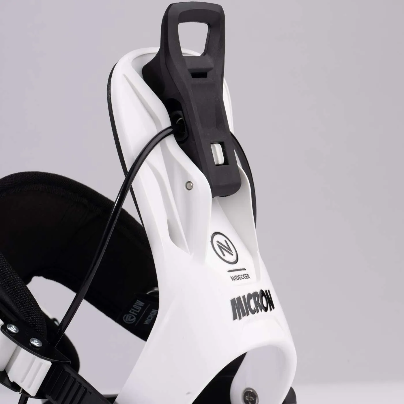 Niedecker Flow Micron snowboard enfant