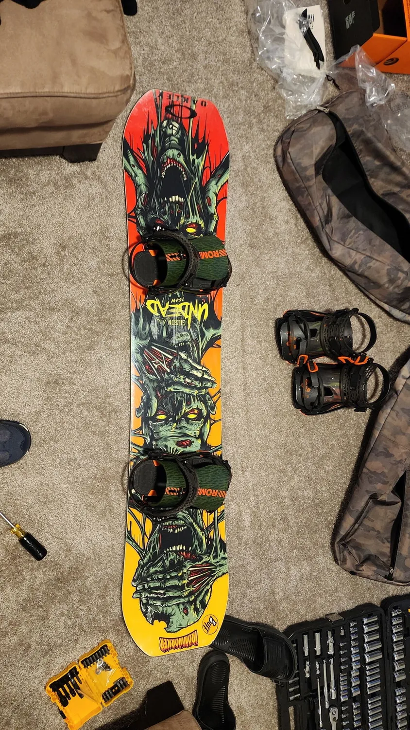 Rome SDS 390 Boss FW Pro fixations snowboard park