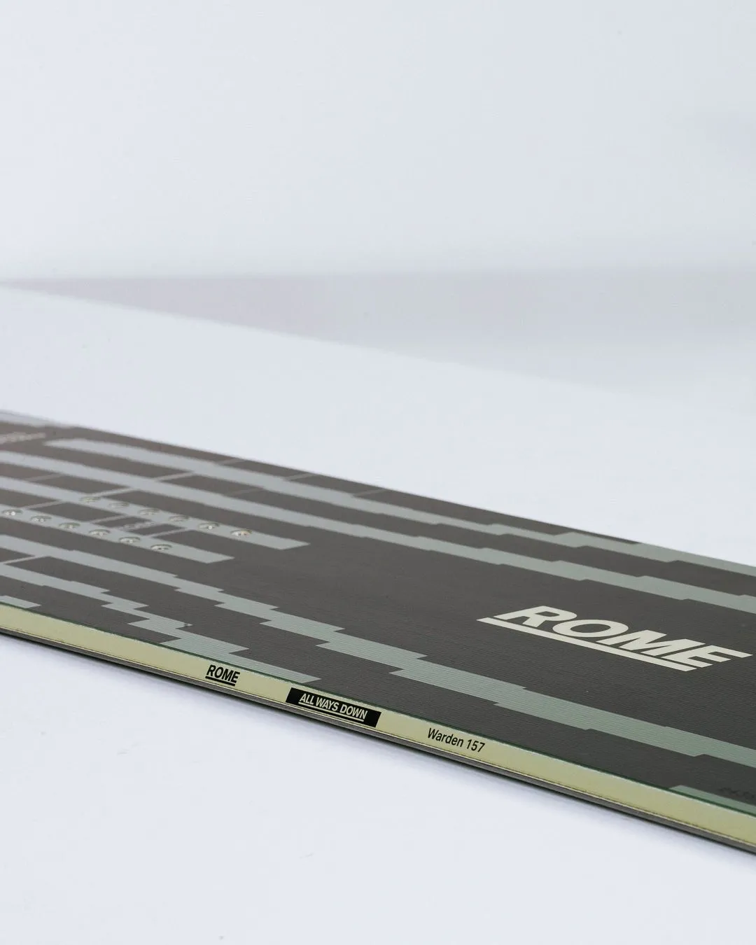 Rome SDS Warden snowboard