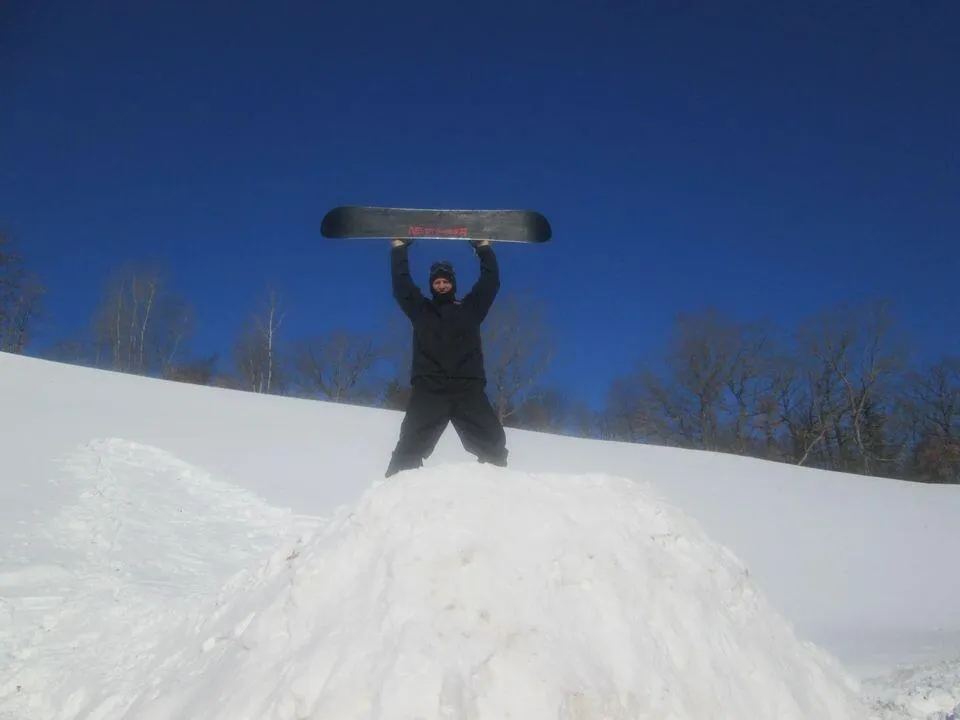 Niedecker Sensor Team 2025 snowboard freestyle