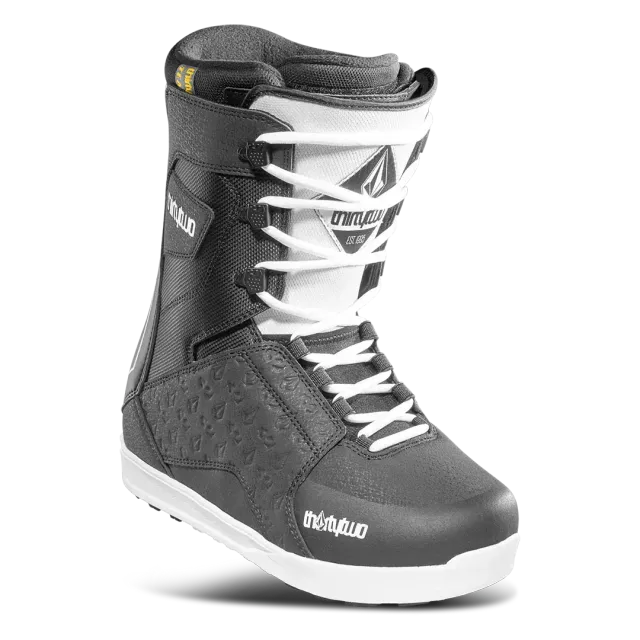 Thirtytwo Lashed X Volcom boots snowboard noir flex medium